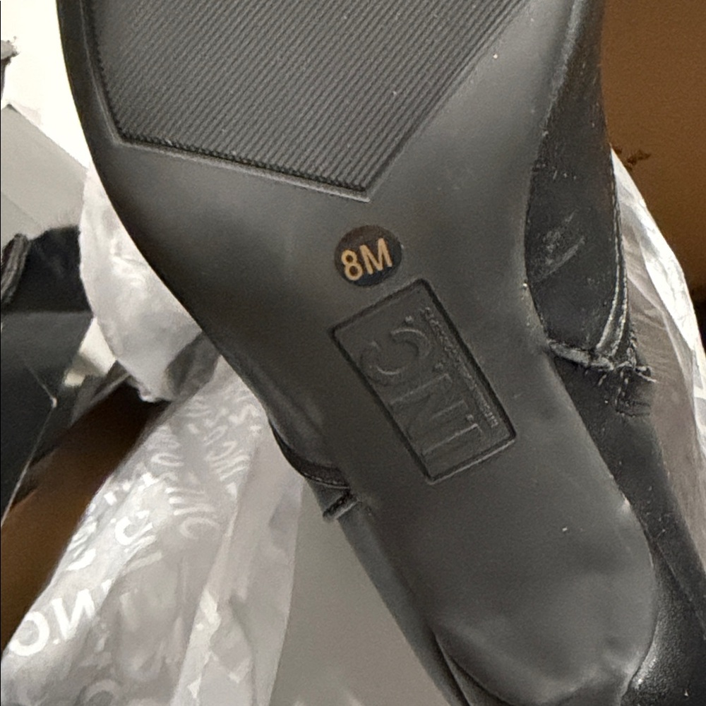 INC International Concepts Women's Black Heeled Boots size 8 M - Picture 3 of 9